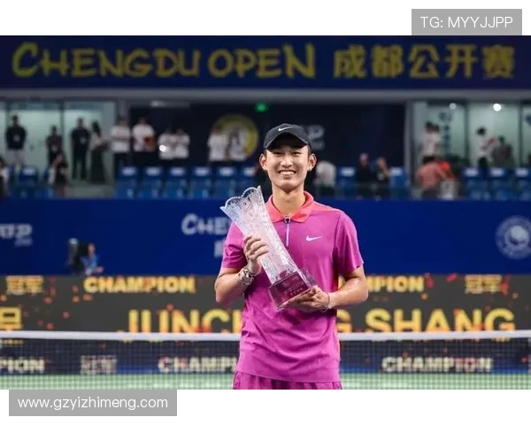 成都网球队以95分领跑总决赛积分榜展现强大实力